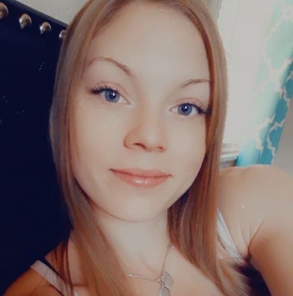 chey_nicole913